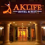 Ak Life Hotel & Suit