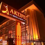 Ak Life Hotel & Suit