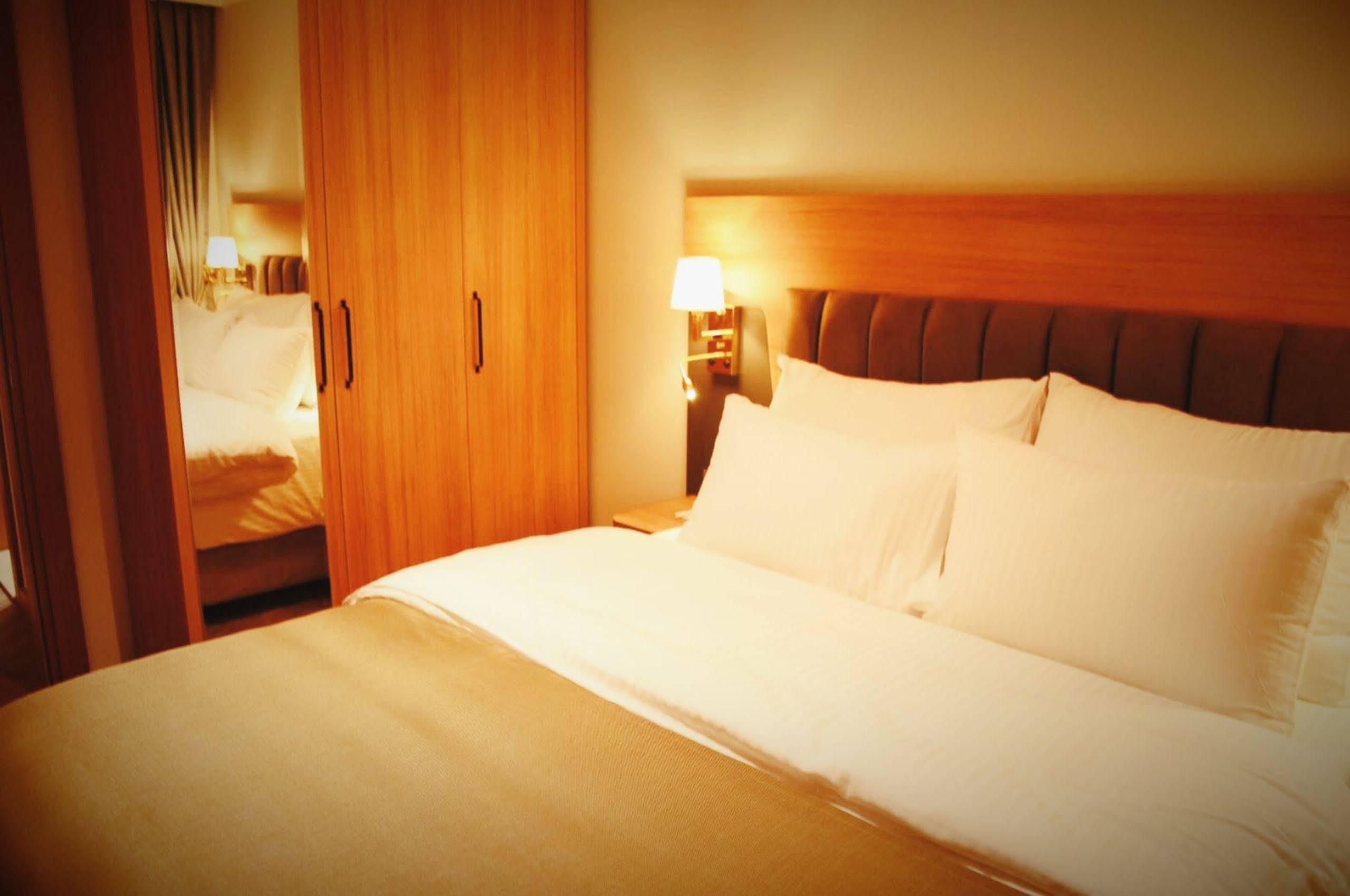Otel Ak Life & Ankara